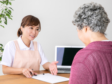 入居時の費用や条件などを聞いておく